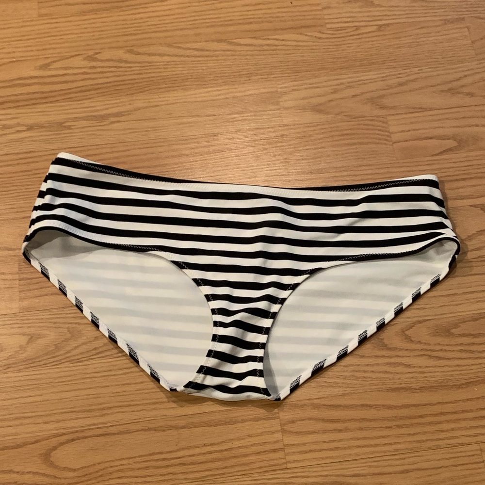 H&M stripe bikini bottoms